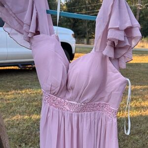 Elegant Pink Sleeveless Dress